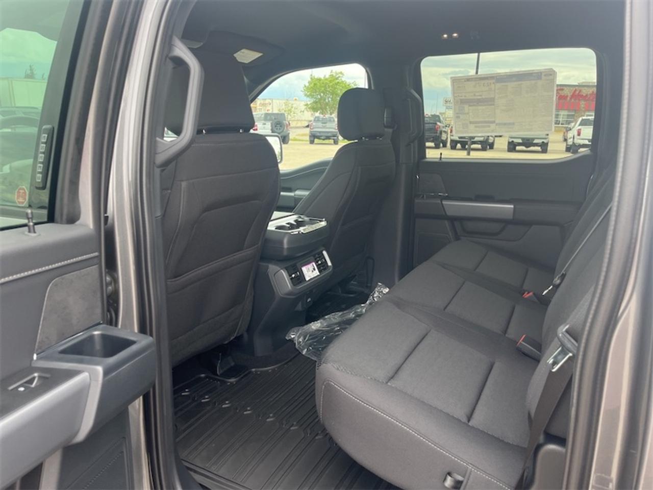 2026 Ford F-150 XLT  - 18" Wheels - Tow Package Photo5
