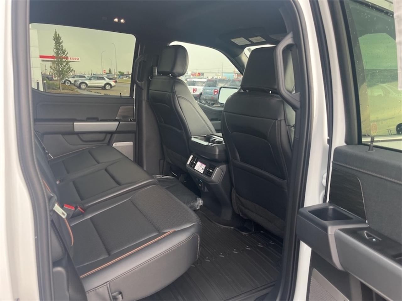 2026 Ford F-150 Lariat  - Tow Package Photo5