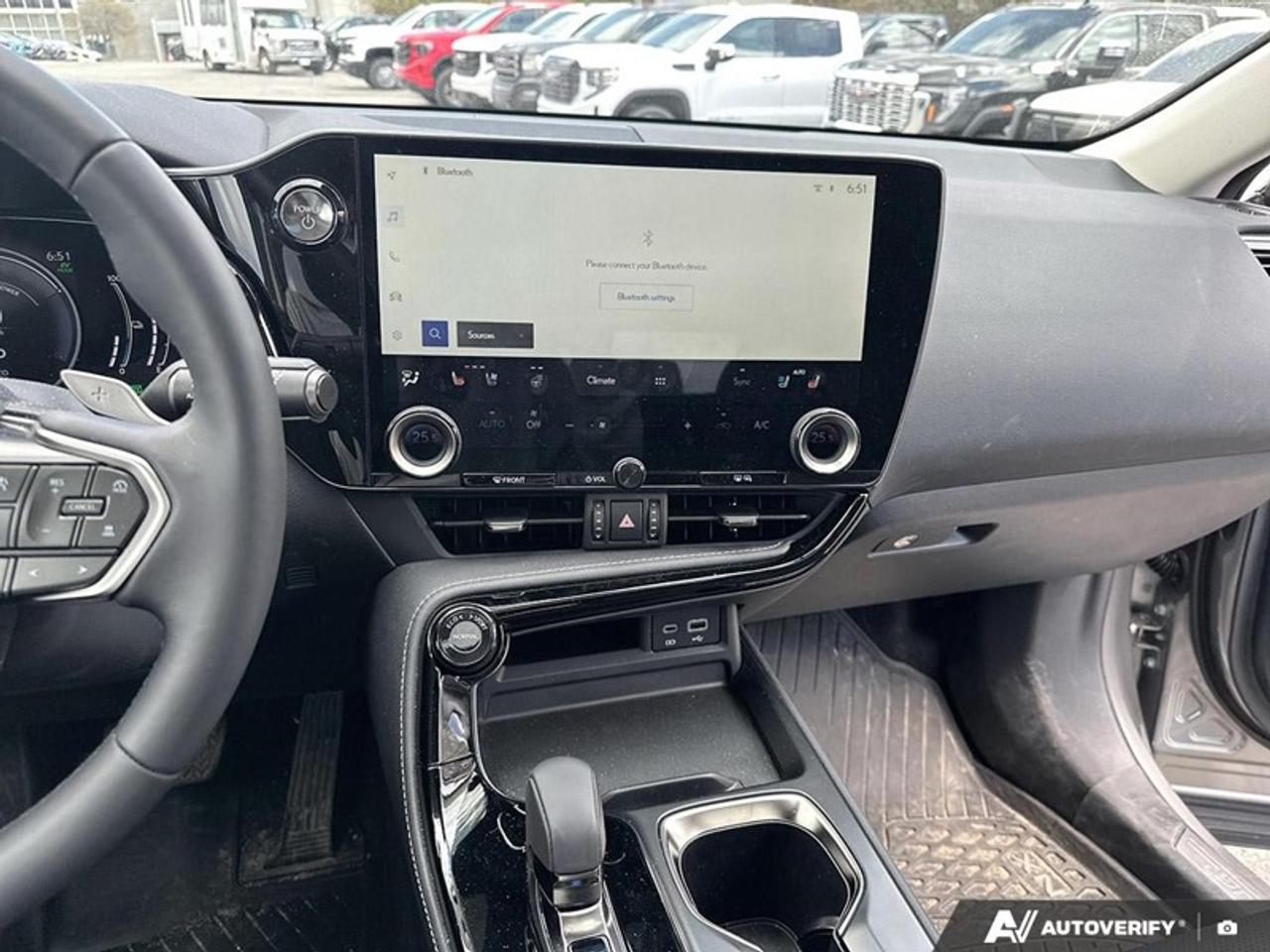 2026 Lexus NX 450h+ Ultra Premium  ULTRA PREMIUM 450H Photo
