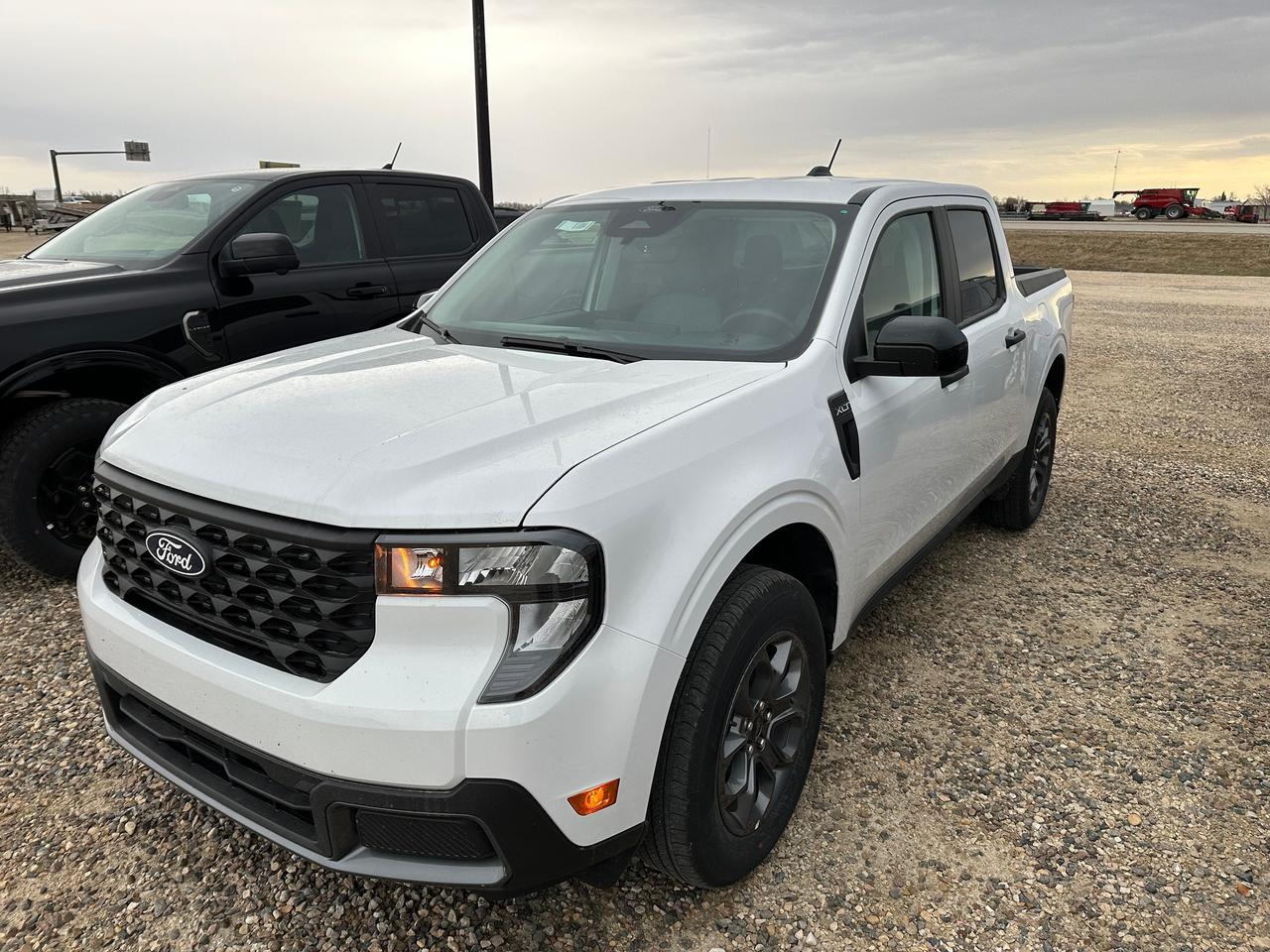 2026 Ford Maverick XLT AWD SuperCrew 301A Photo5