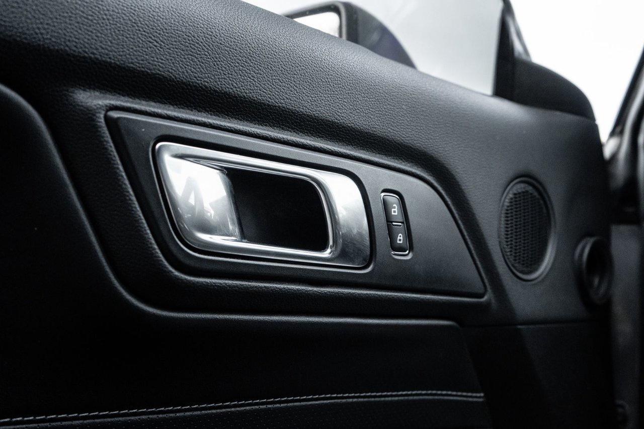 2021 Ford Mustang EcoBoost Premium Photo