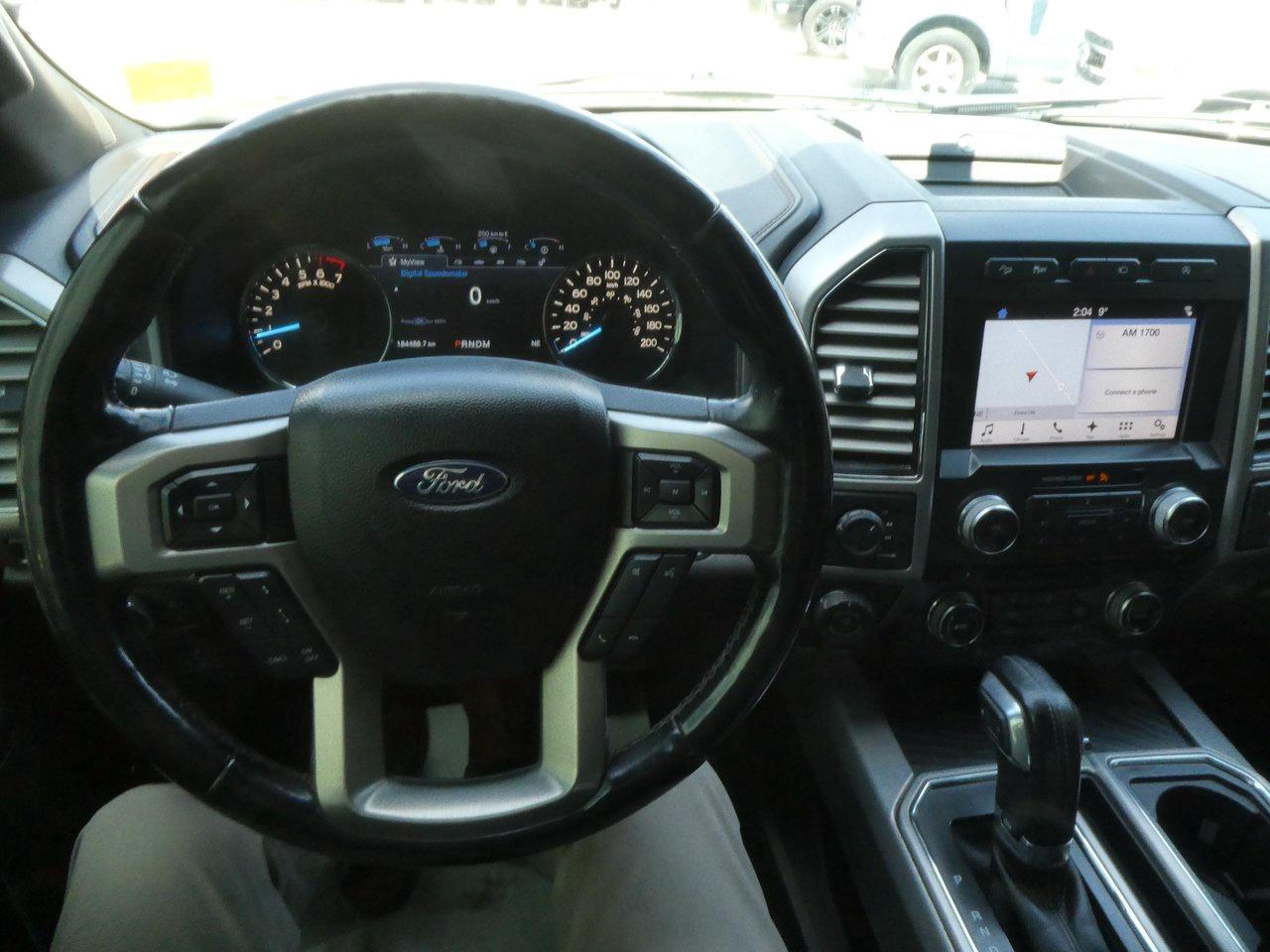 2018 Ford F-150 Platinum | Heated Seats | Backup Cam | Nav | Photo
