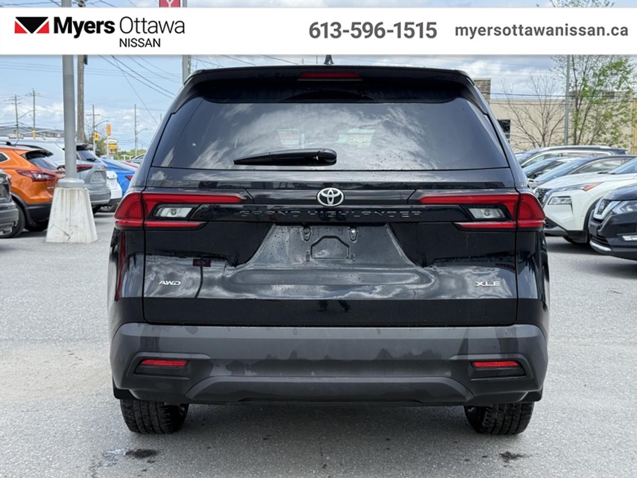 2025 Toyota Grand Highlander XLE Photo4