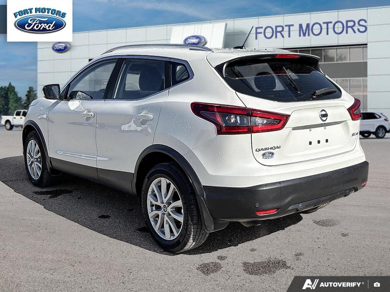 2020 Nissan Qashqai SL Photo3