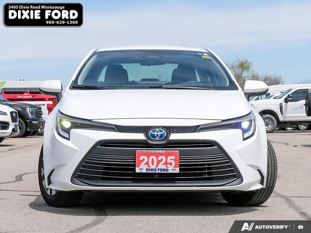 2025 Toyota Corolla Hybrid LE Photo