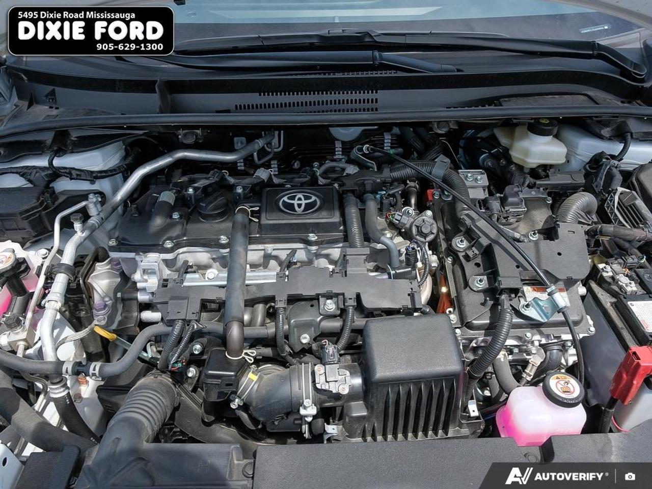 2025 Toyota Corolla Hybrid LE Photo