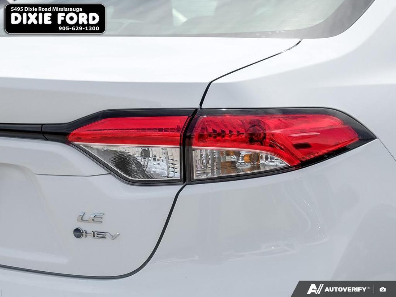 2025 Toyota Corolla Hybrid LE Photo