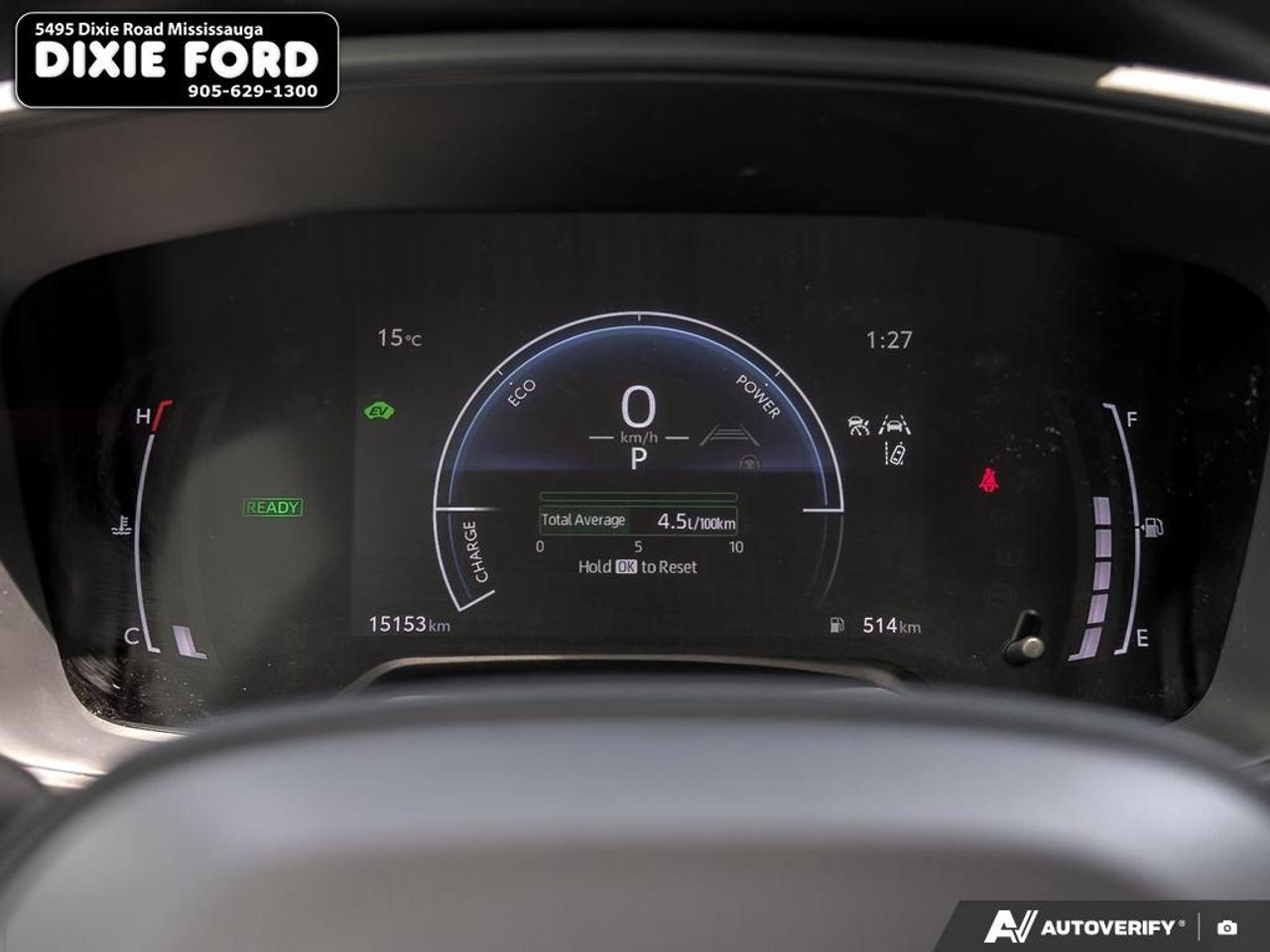 2025 Toyota Corolla Hybrid LE Photo