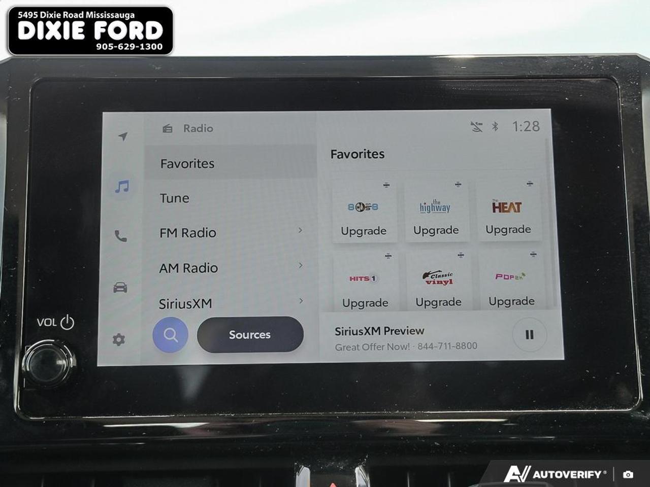 2025 Toyota Corolla Hybrid LE Photo