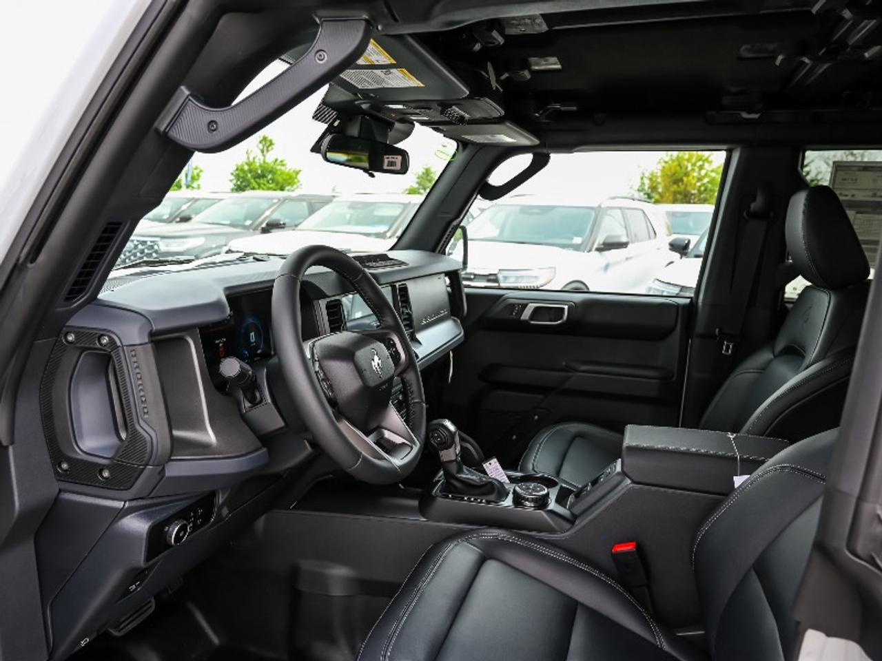2026 Ford Bronco Badlands Photo