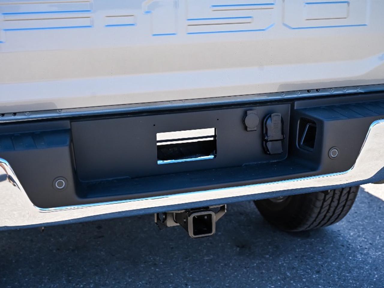 2026 Ford F-150 Lariat Photo4