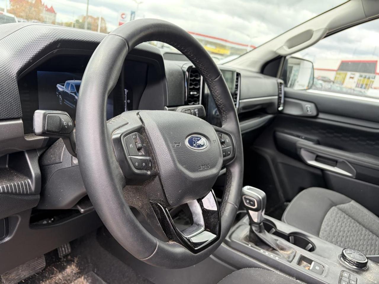 2024 Ford Ranger 4X4 CRW CAB XLT Photo