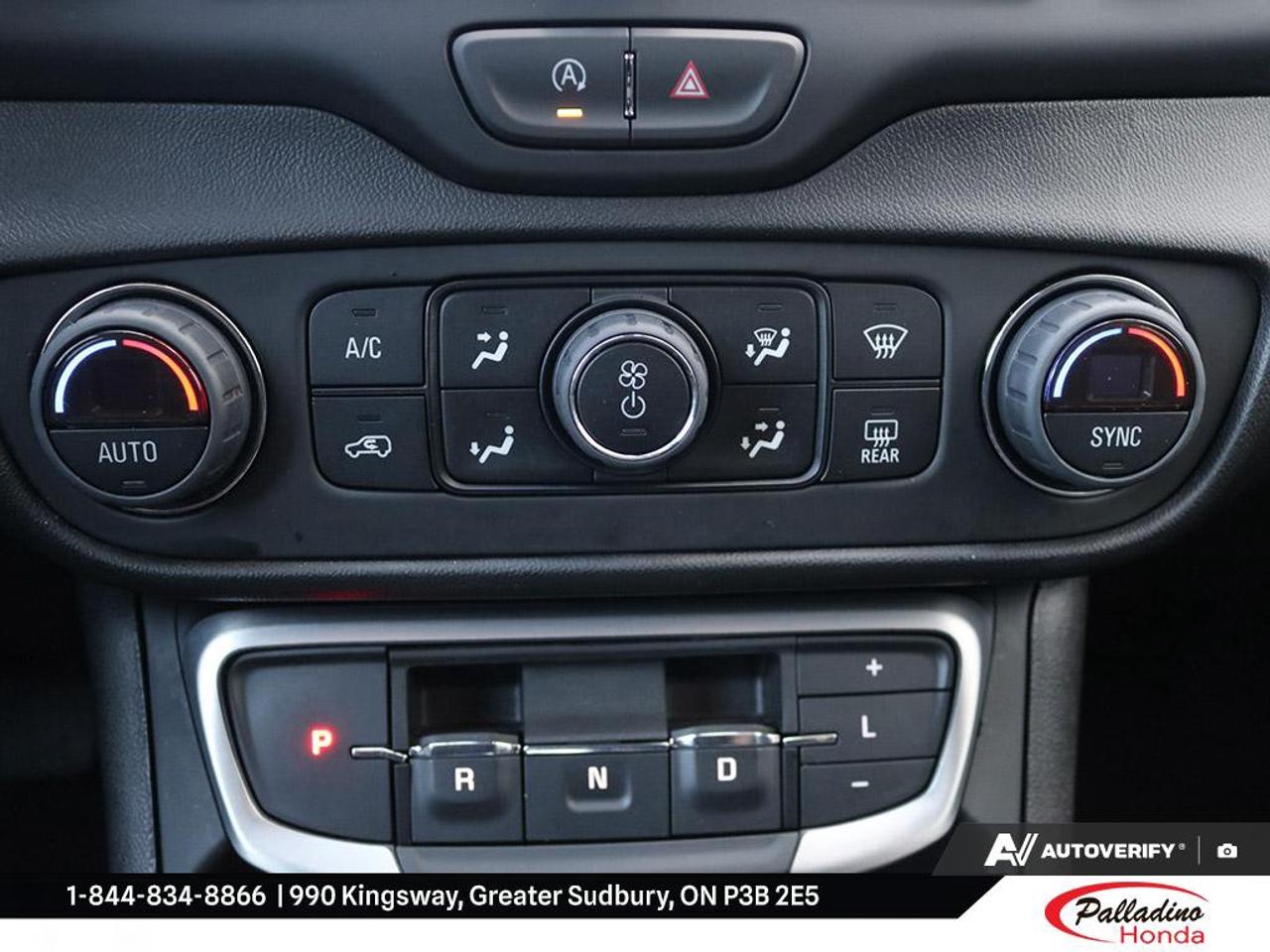 2024 GMC Terrain SLE Photo