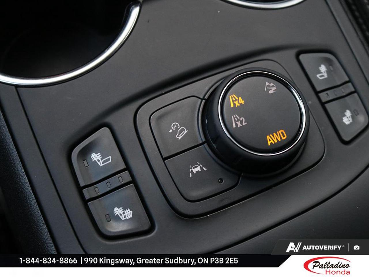2024 GMC Terrain SLE Photo