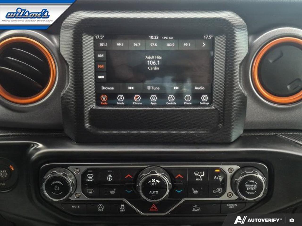 2021 Jeep Gladiator Mojave 4X4 | Leather | Tow Pkg | Heated Wheel + Seats | Alpine Audio | Proximity Key | and More ! Photo