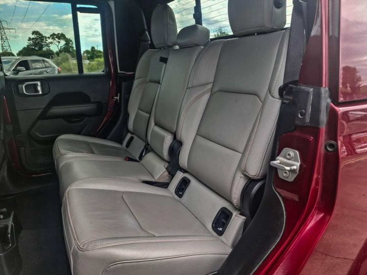 2021 Jeep Gladiator Mojave | 17k In Options!! | Leather | New Tires | Tow Pkg | Heated Wheel + Seats | Photo