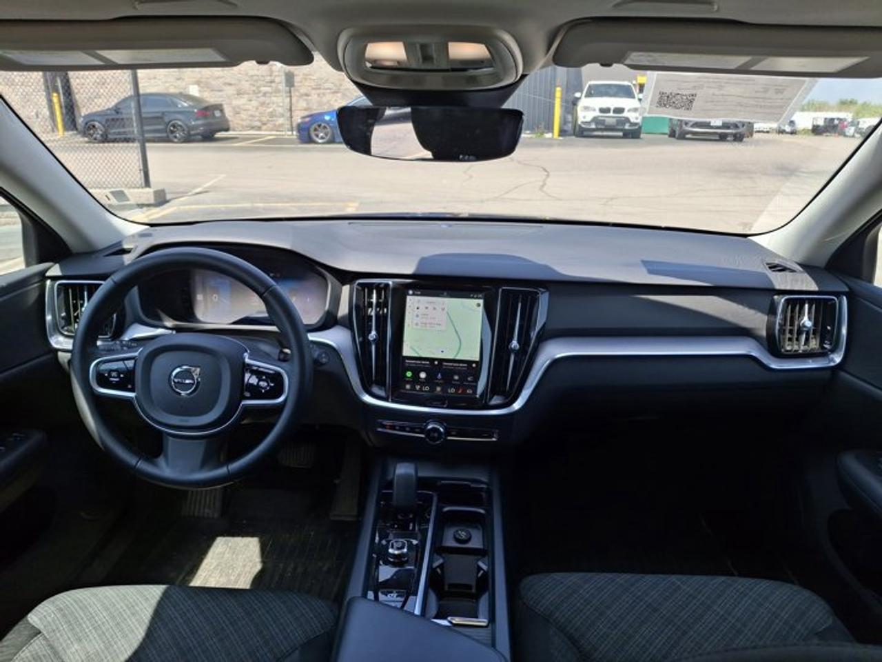 2025 Volvo V60 Cross Country Core AWD | Leather | Sunroof | Heated Seats | Power Seat | Rear Camera | and More ! Photo