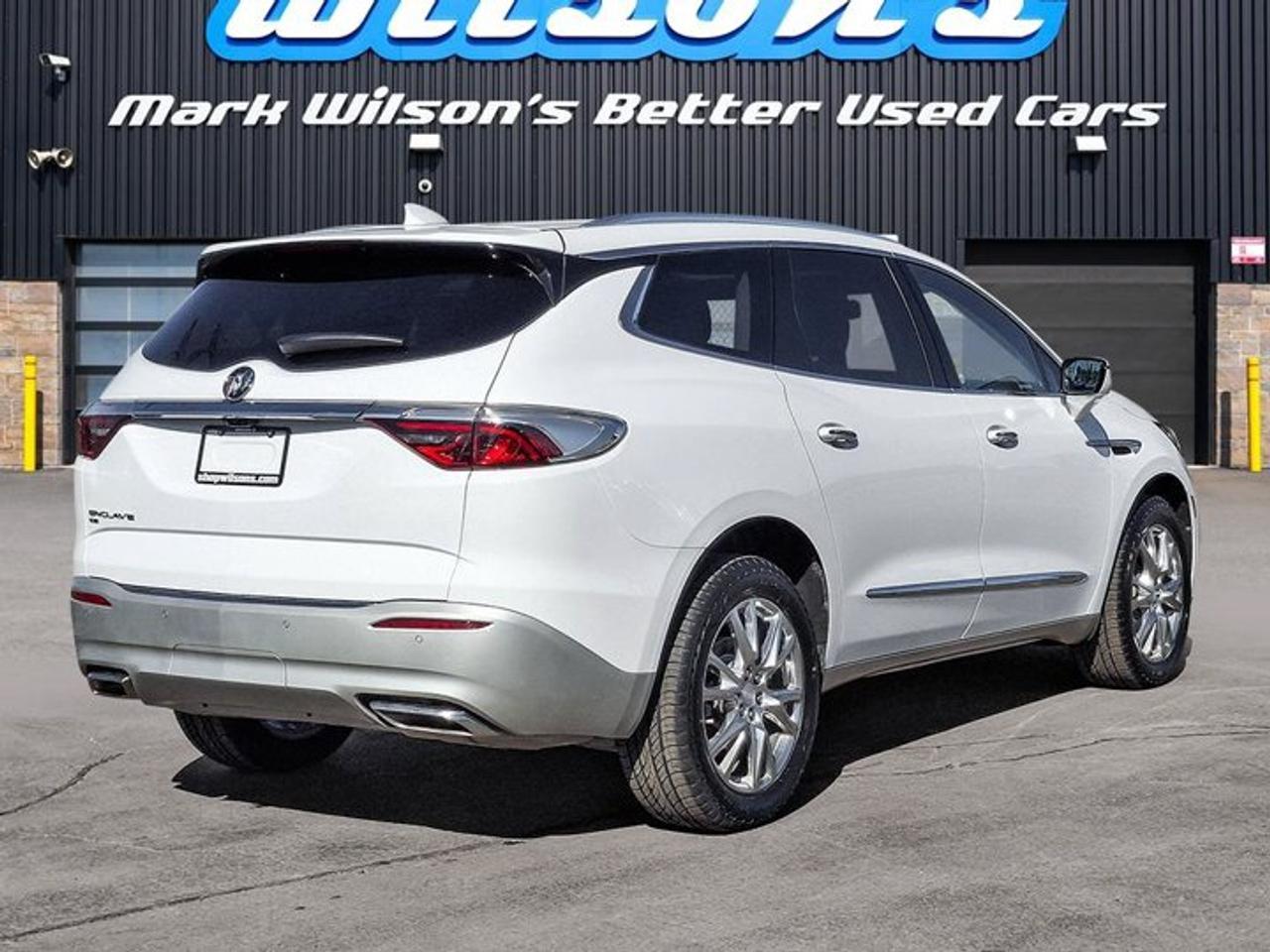 2022 Buick Enclave Premium AWD | V6 | Leather | Sunroof | Nav | Bose | Trailering Pkg | Cooled + Heated Seats & More ! Photo
