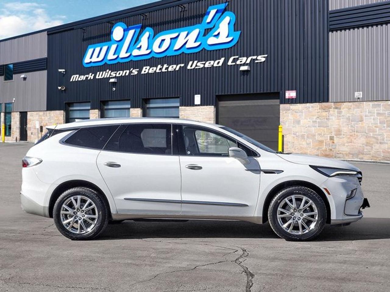 2022 Buick Enclave Premium AWD | V6 | Leather | Sunroof | Nav | Bose | Trailering Pkg | Cooled + Heated Seats & More ! Photo