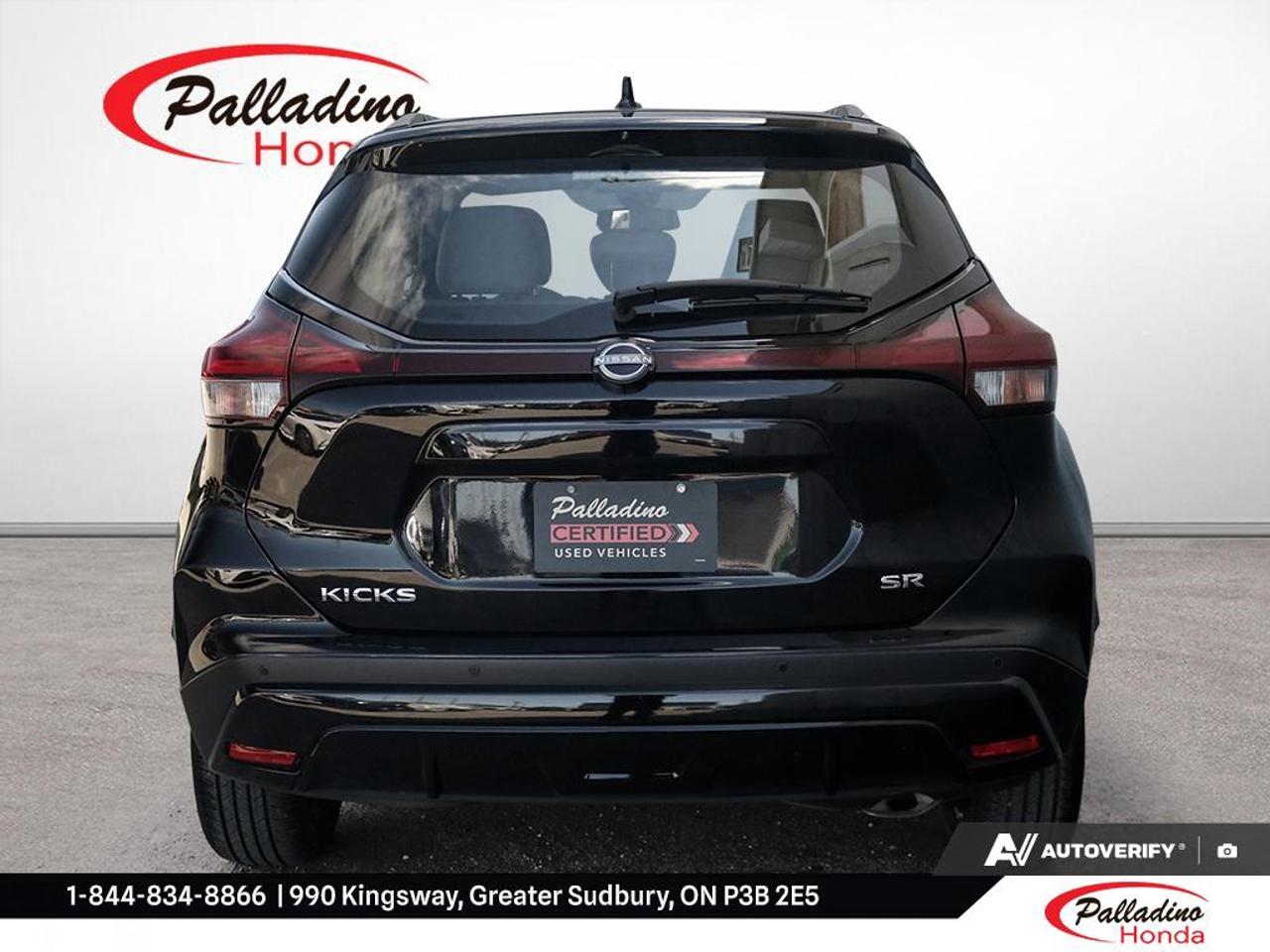 2024 Nissan Kicks SR Photo