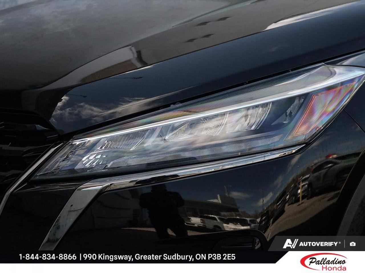 2024 Nissan Kicks SR Photo