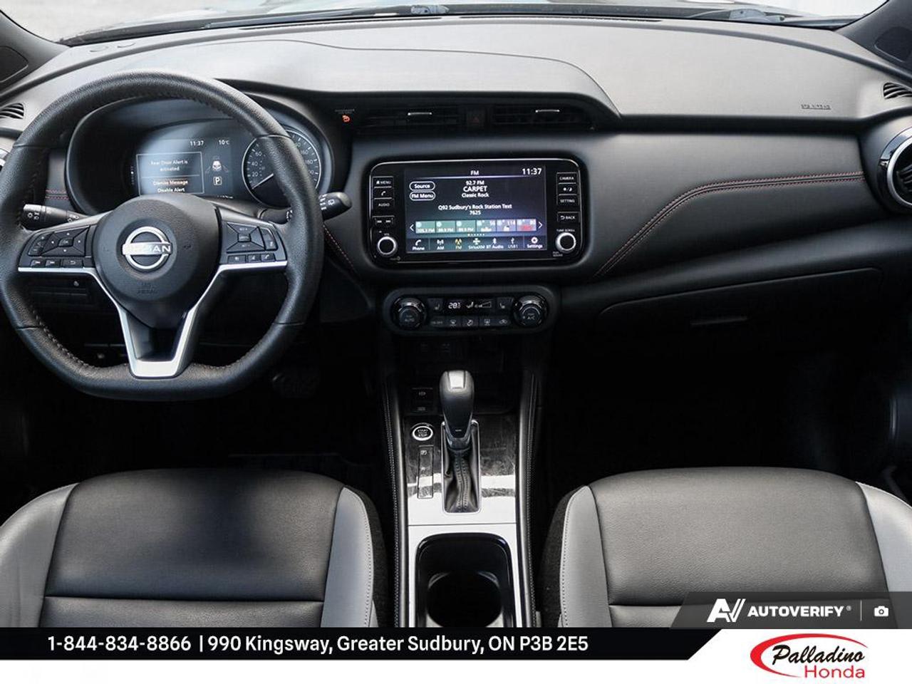 2024 Nissan Kicks SR Photo