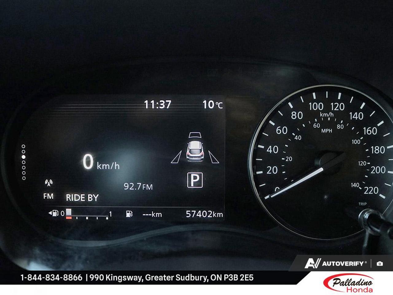 2024 Nissan Kicks SR Photo