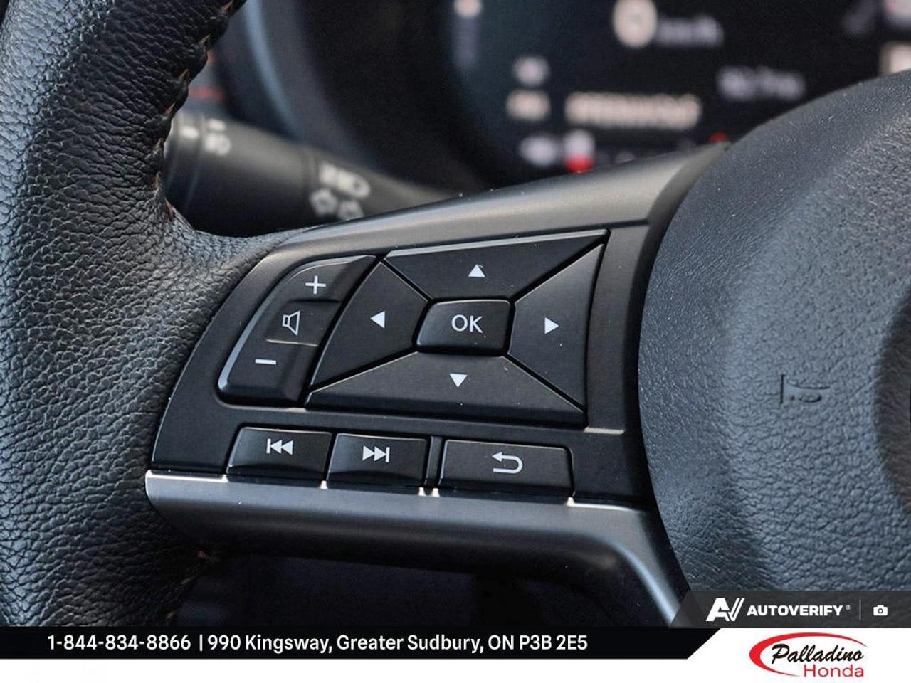 2024 Nissan Kicks SR Photo