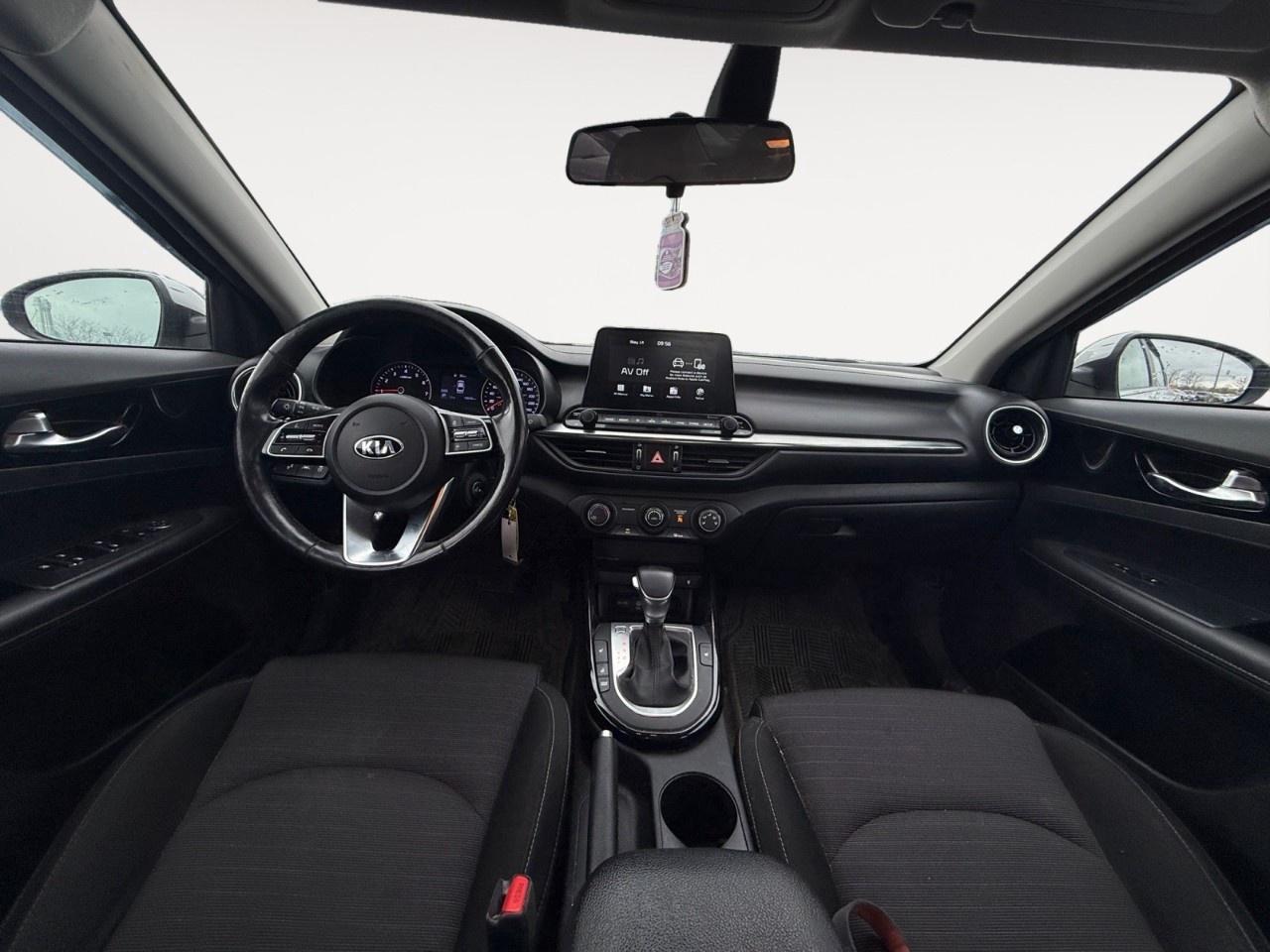 2020 Kia Forte EX IVT Photo