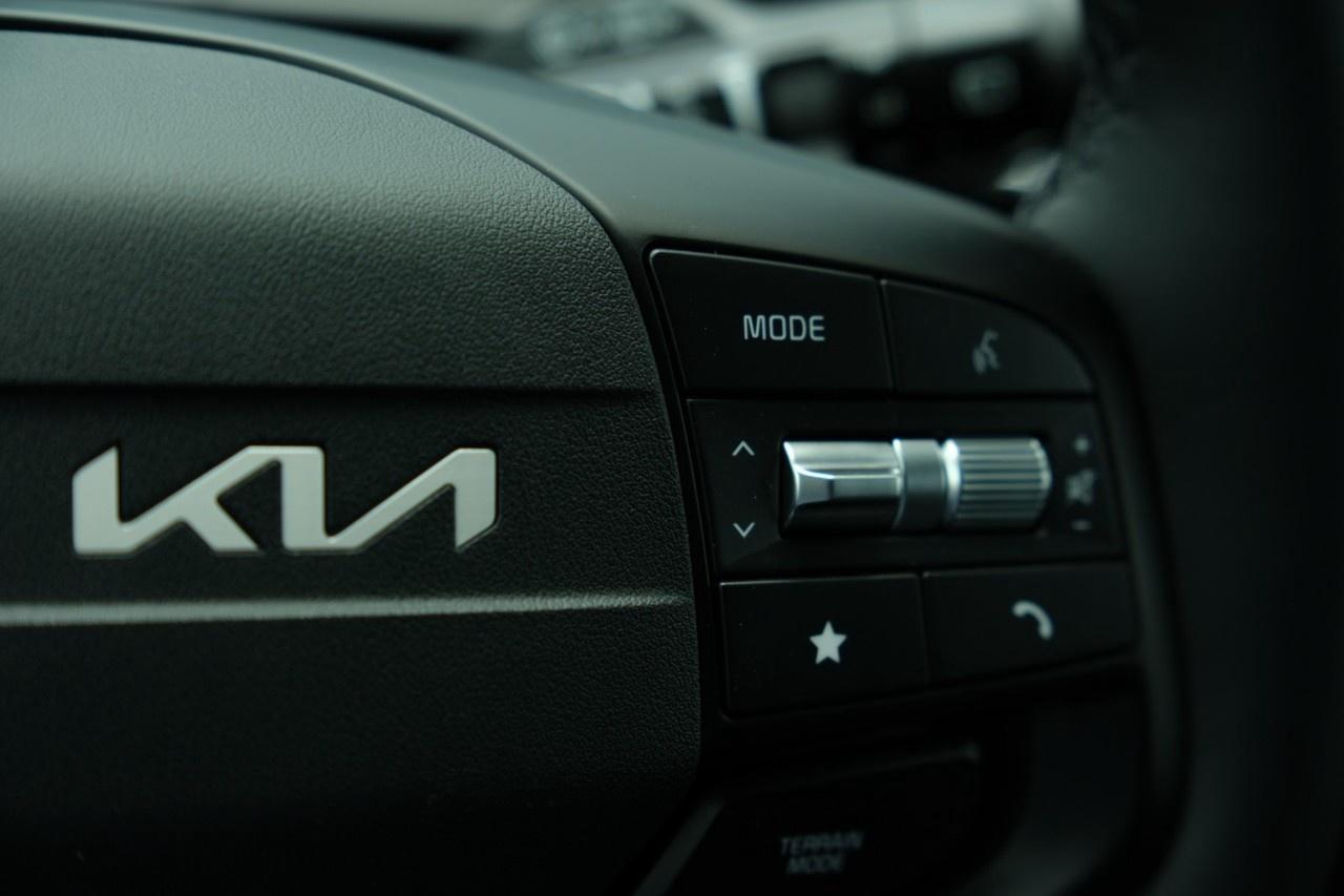 2026 Kia Sportage EX Premium AWD w/Black Interior Photo
