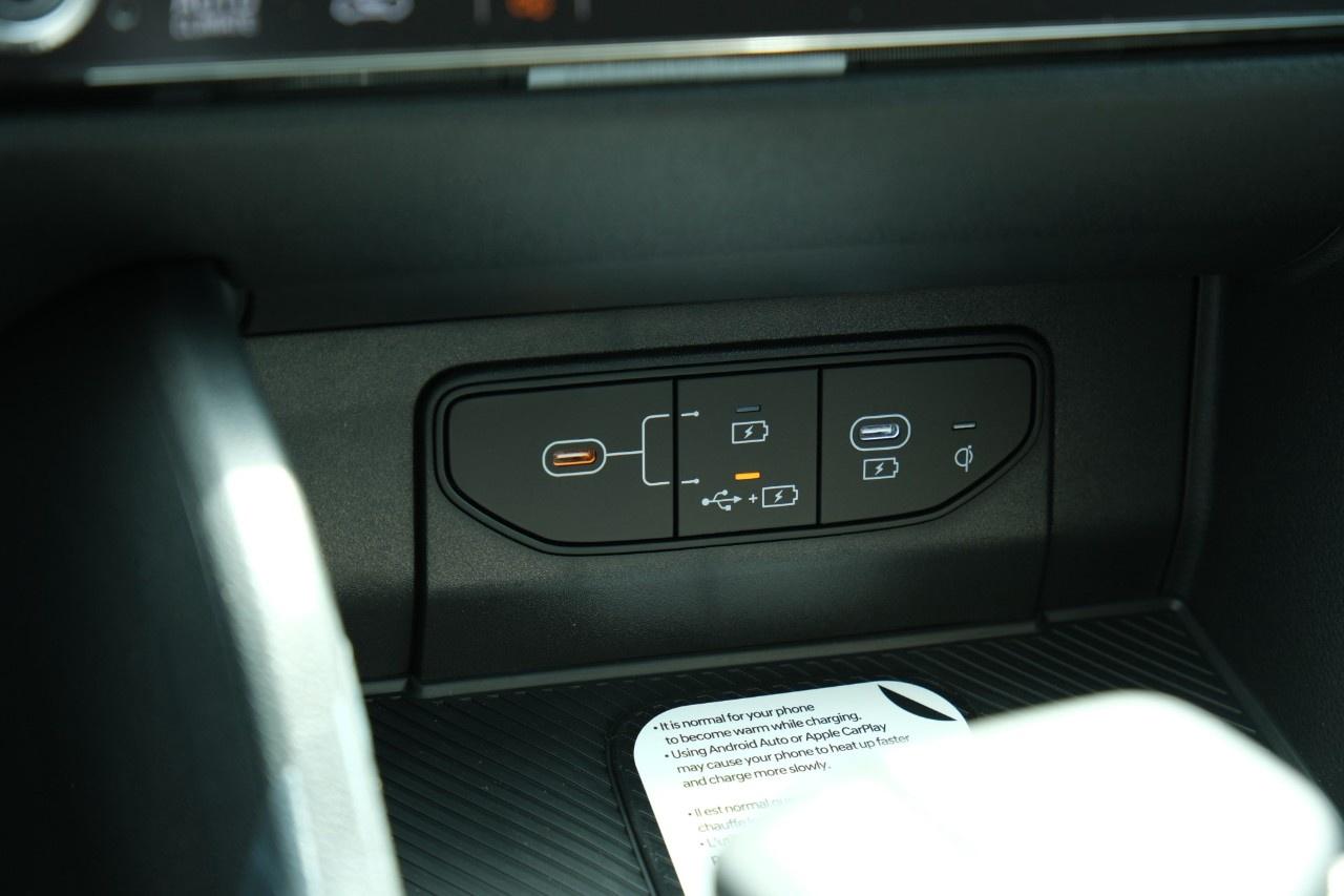 2026 Kia Sportage EX Premium AWD w/Black Interior Photo