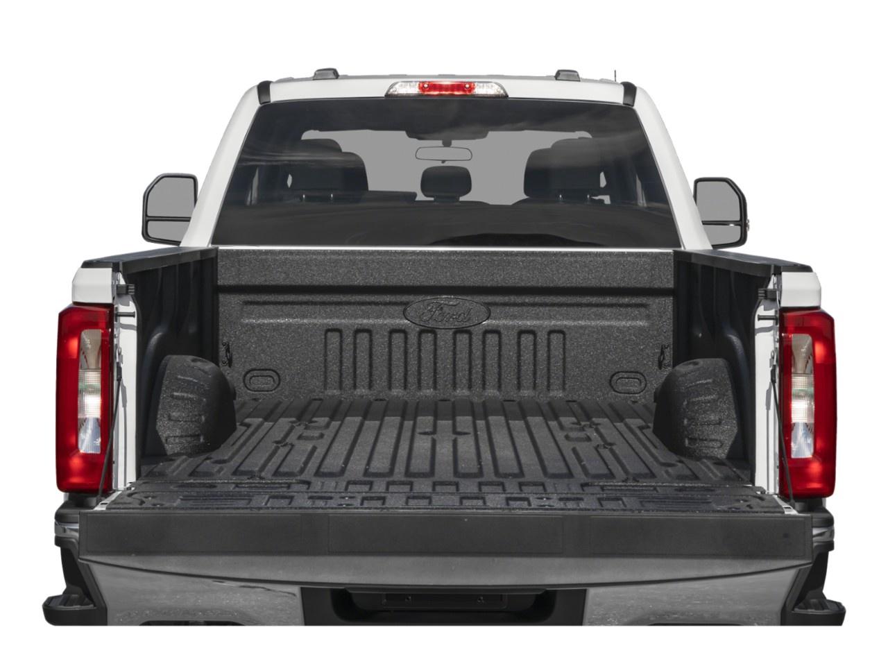 2026 Ford F-350 Super Duty DRW XLT 4WD CREW CAB 8' BOX Photo