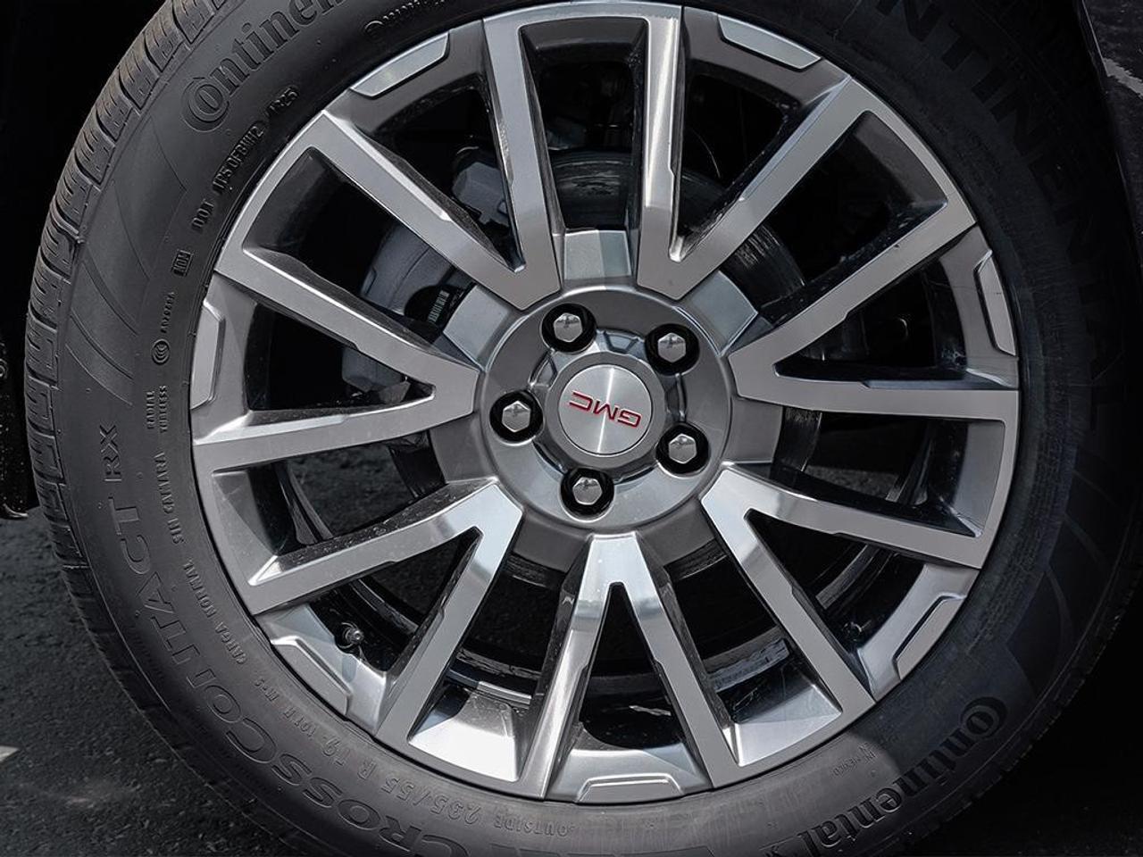 2026 GMC Terrain AWD Denali Photo