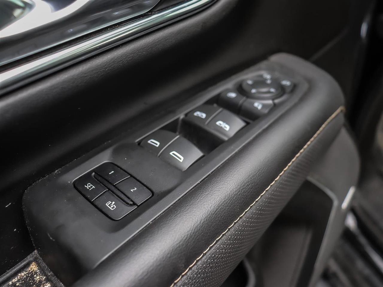 2022 GMC Yukon Luxury Package | Panoramic | SLT Pkg. | Photo
