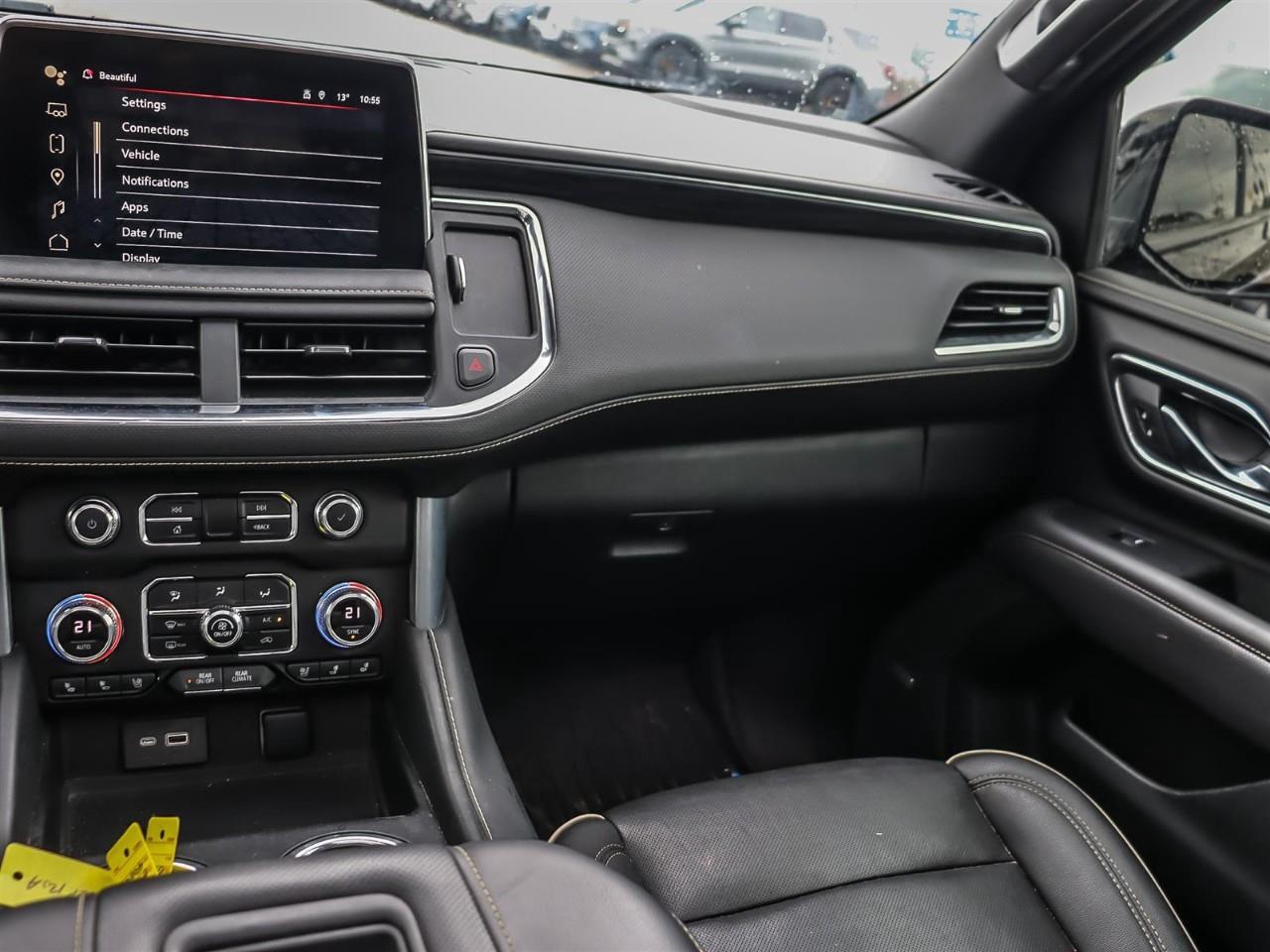 2022 GMC Yukon Luxury Package | Panoramic | SLT Pkg. | Photo