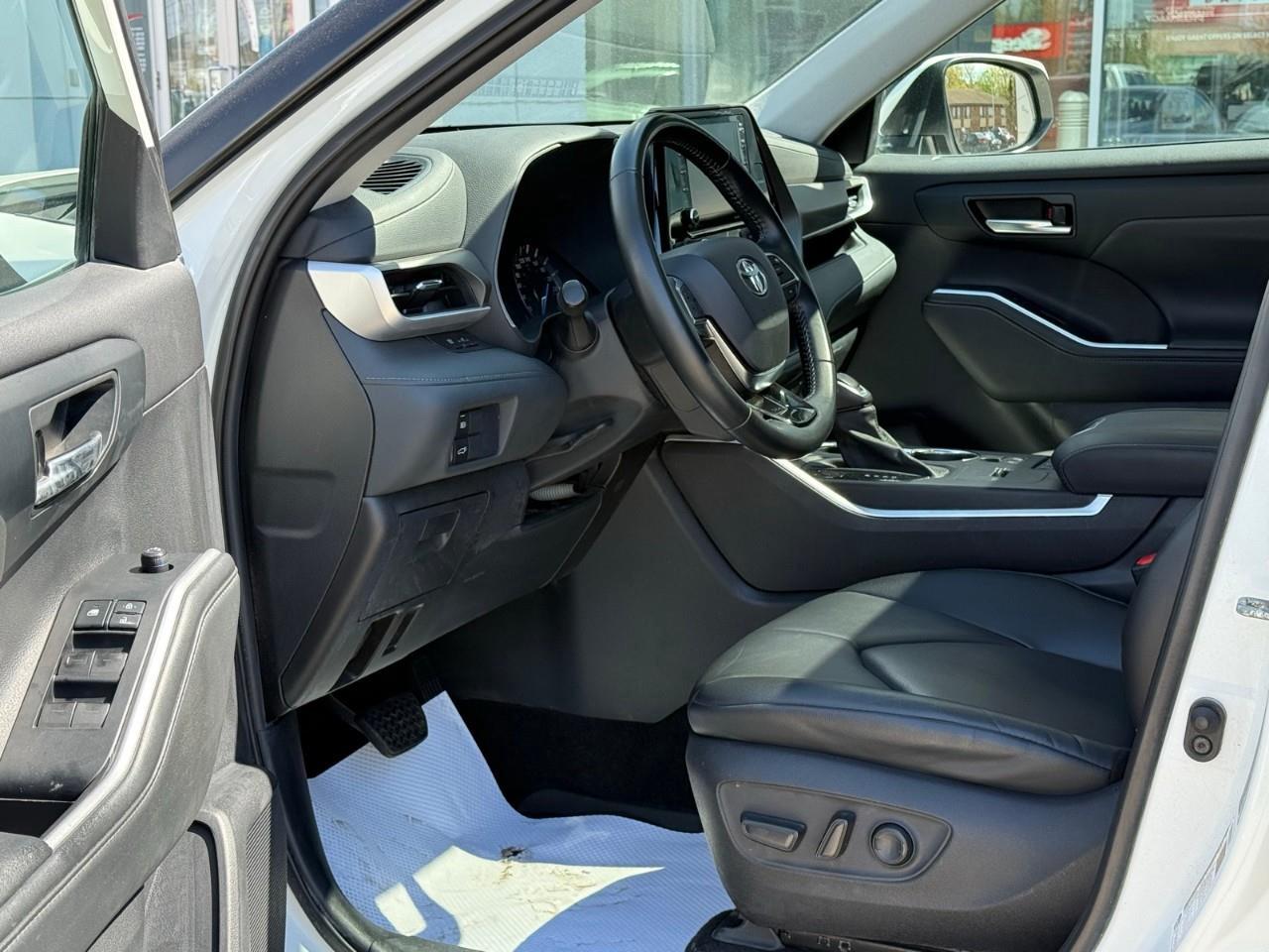 2021 Toyota Highlander HYBRID XLE Photo