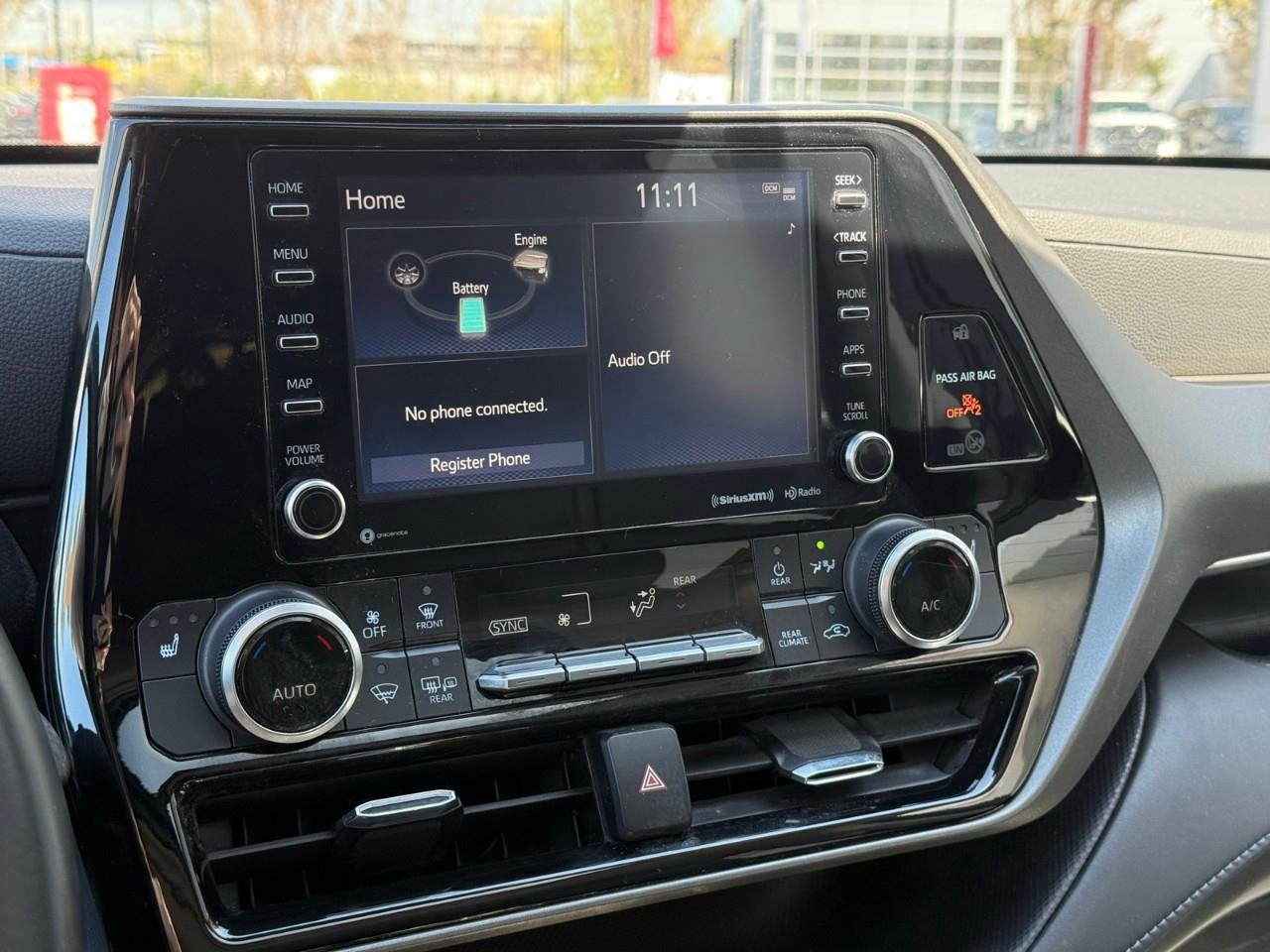 2021 Toyota Highlander HYBRID XLE Photo