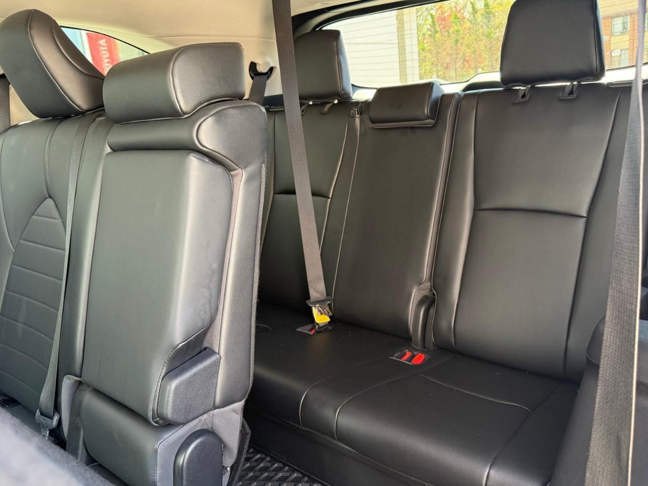 2021 Toyota Highlander HYBRID XLE Photo