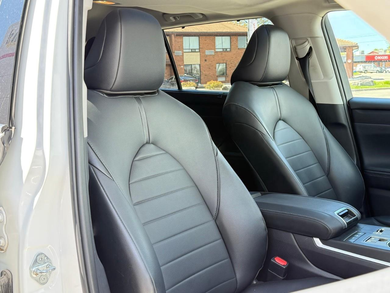 2021 Toyota Highlander HYBRID XLE Photo