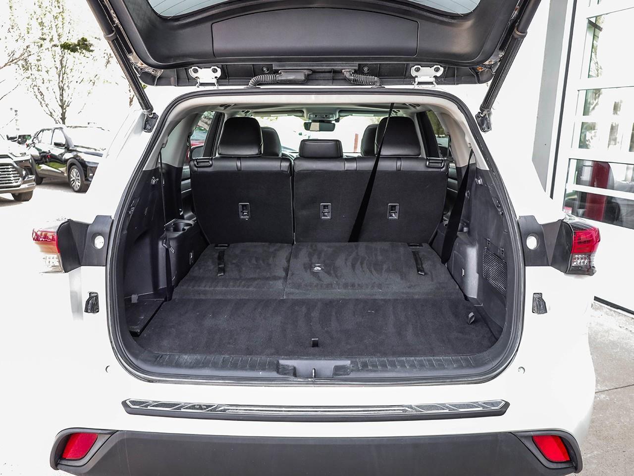 2021 Toyota Highlander HYBRID XLE LEATHER SEATS-HEATED SEATS-MOONROOF-BACK UP CAMERA-BLUETOOTH- Photo