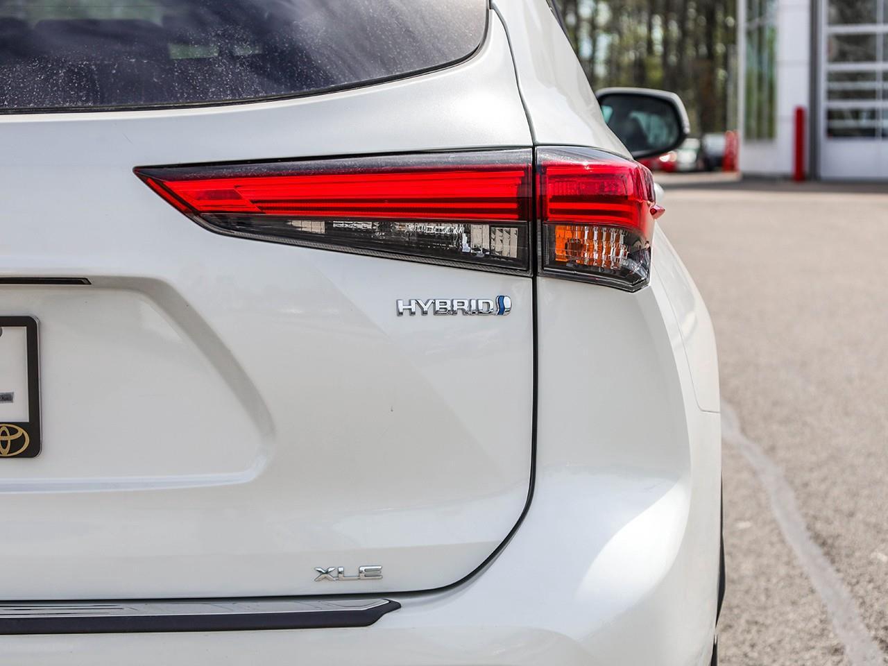 2021 Toyota Highlander HYBRID XLE LEATHER SEATS-HEATED SEATS-MOONROOF-BACK UP CAMERA-BLUETOOTH- Photo