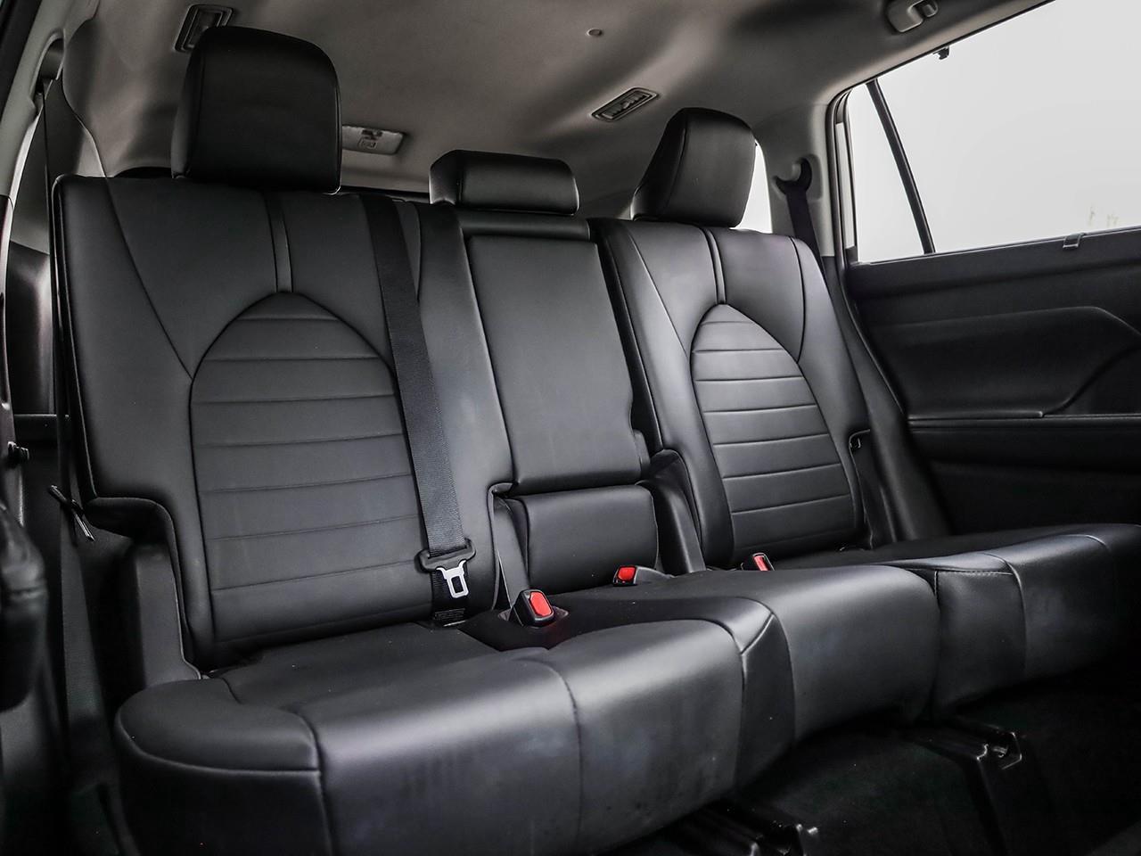 2021 Toyota Highlander HYBRID XLE LEATHER SEATS-HEATED SEATS-MOONROOF-BACK UP CAMERA-BLUETOOTH- Photo