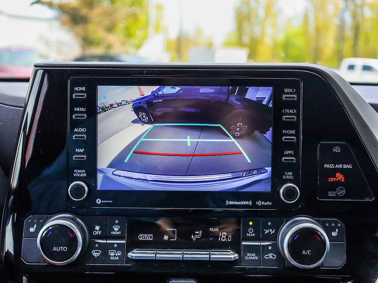 2021 Toyota Highlander HYBRID XLE LEATHER SEATS-HEATED SEATS-MOONROOF-BACK UP CAMERA-BLUETOOTH- Photo