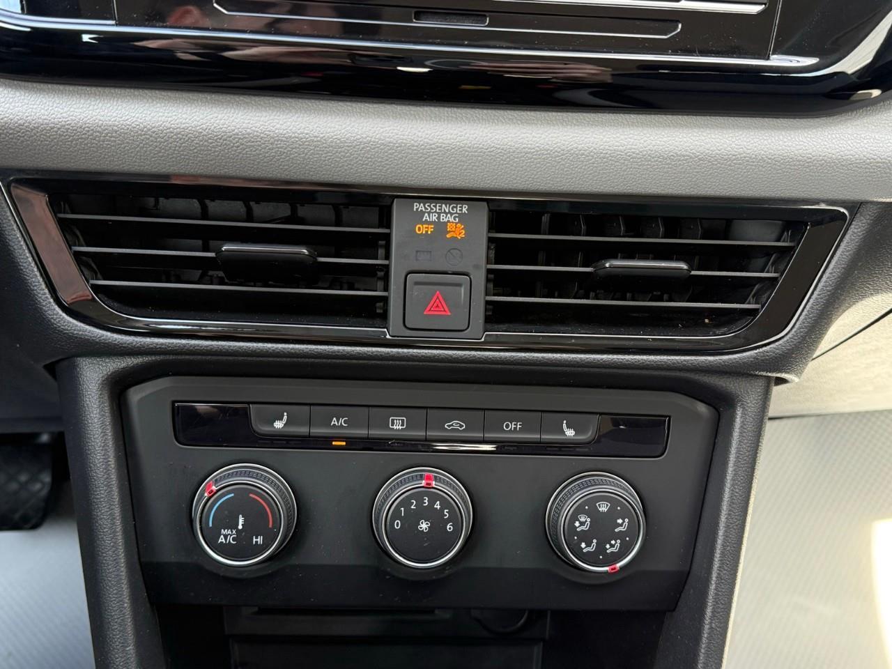 2022 Volkswagen Taos Trendline Photo