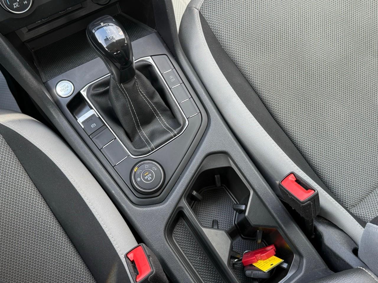2022 Volkswagen Taos Trendline Photo