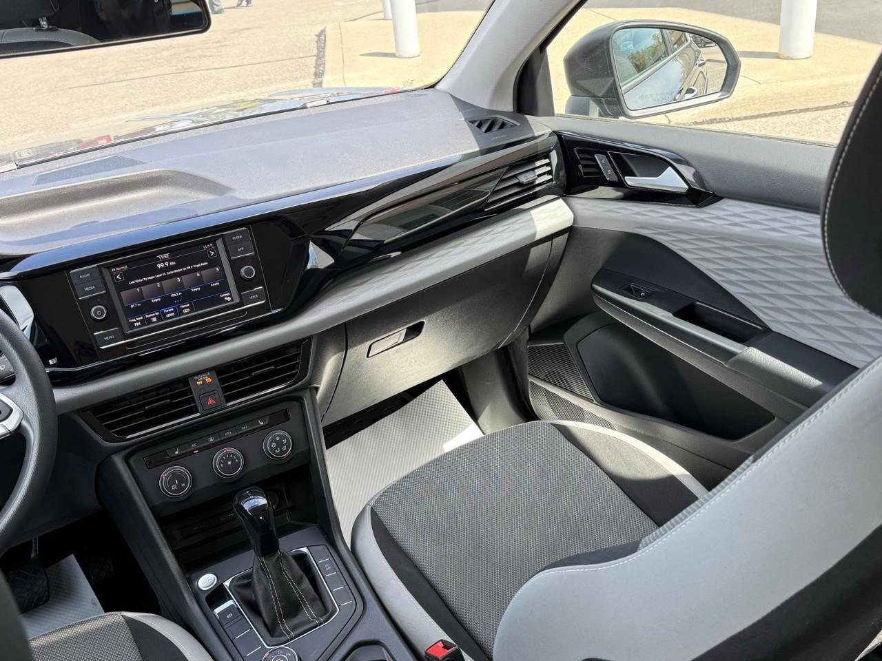 2022 Volkswagen Taos Trendline Photo