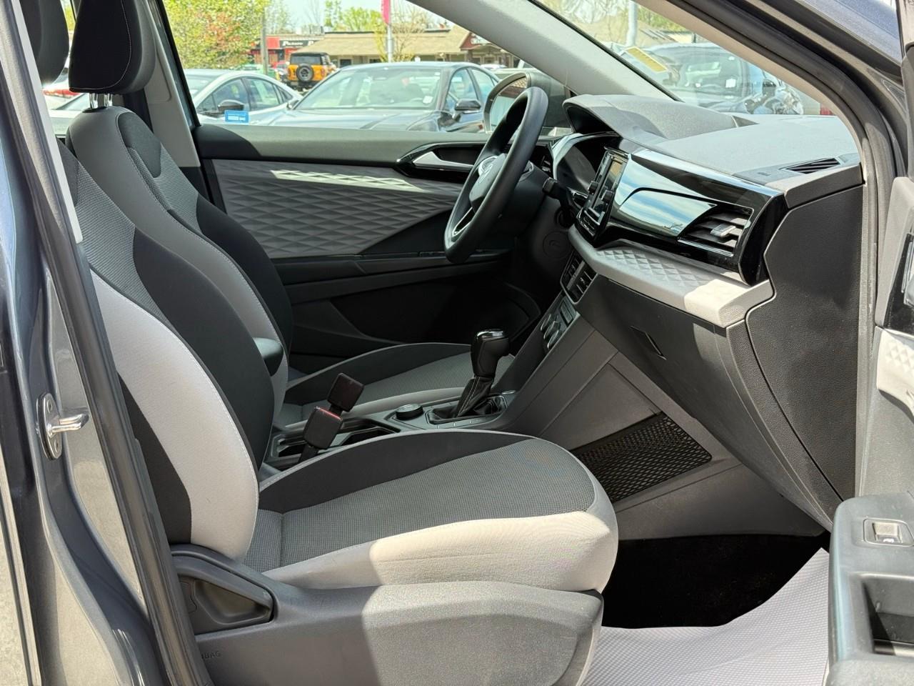 2022 Volkswagen Taos Trendline Photo