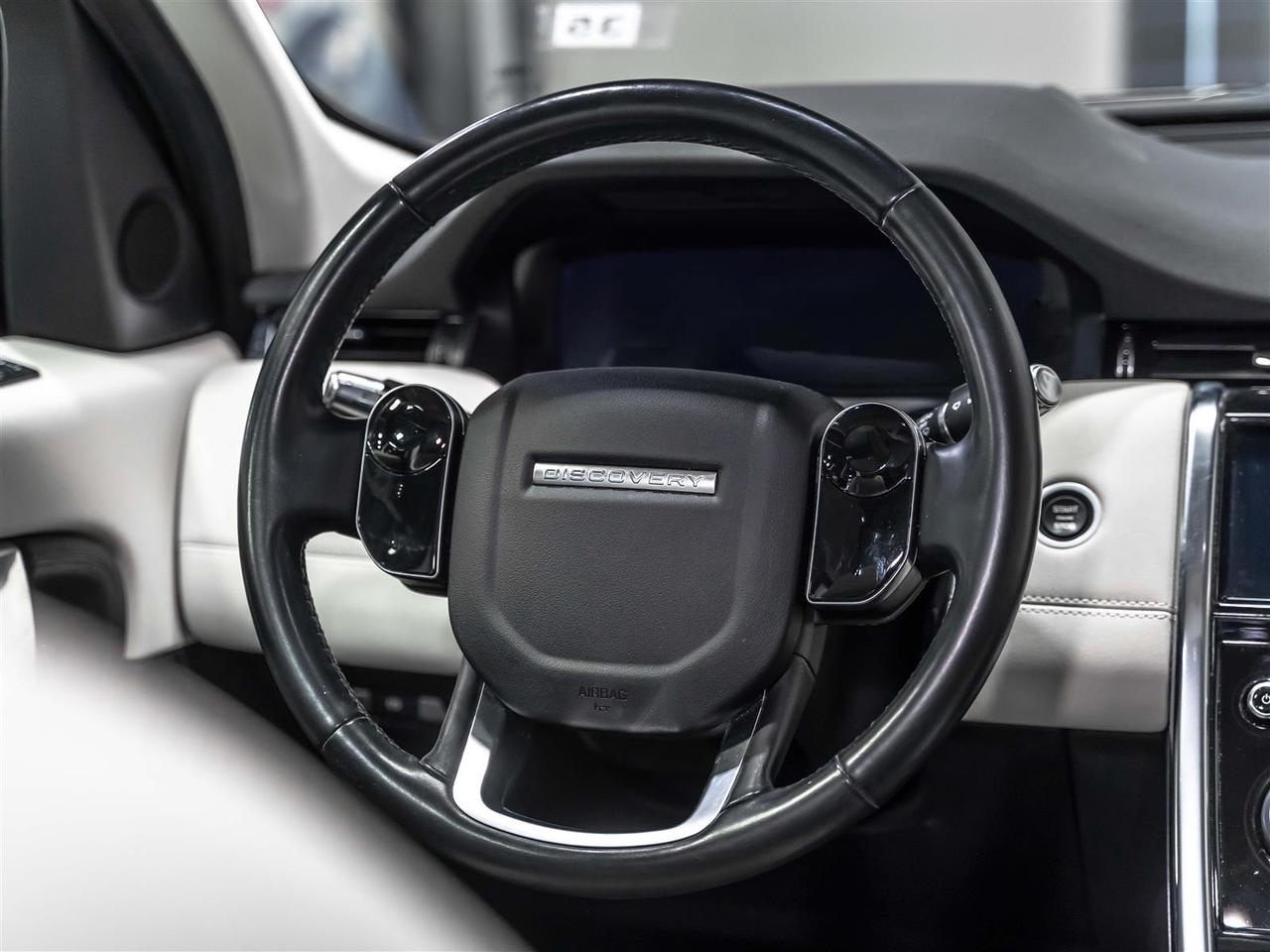2020 Land Rover Discovery Sport SE|P250|Adaptive Cruise Control|Meridian Sound|Low Kilometers Photo