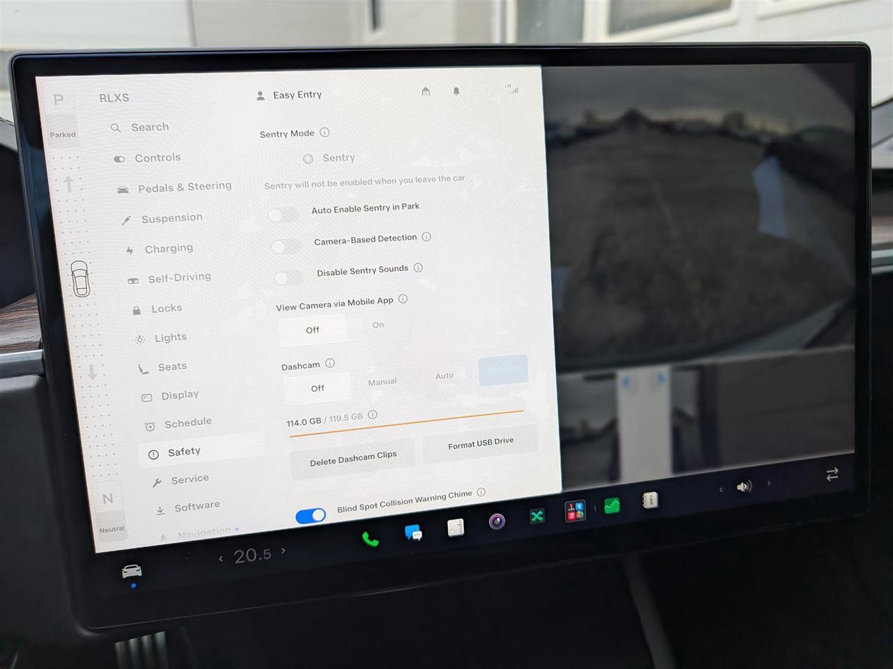 2022 Tesla Model S AWD - YOKE STEERING Photo