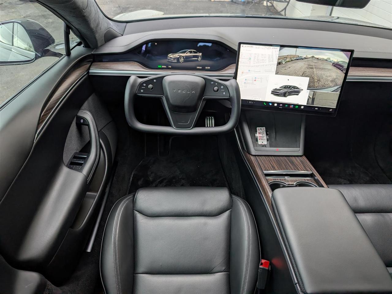 2022 Tesla Model S AWD - YOKE STEERING Photo